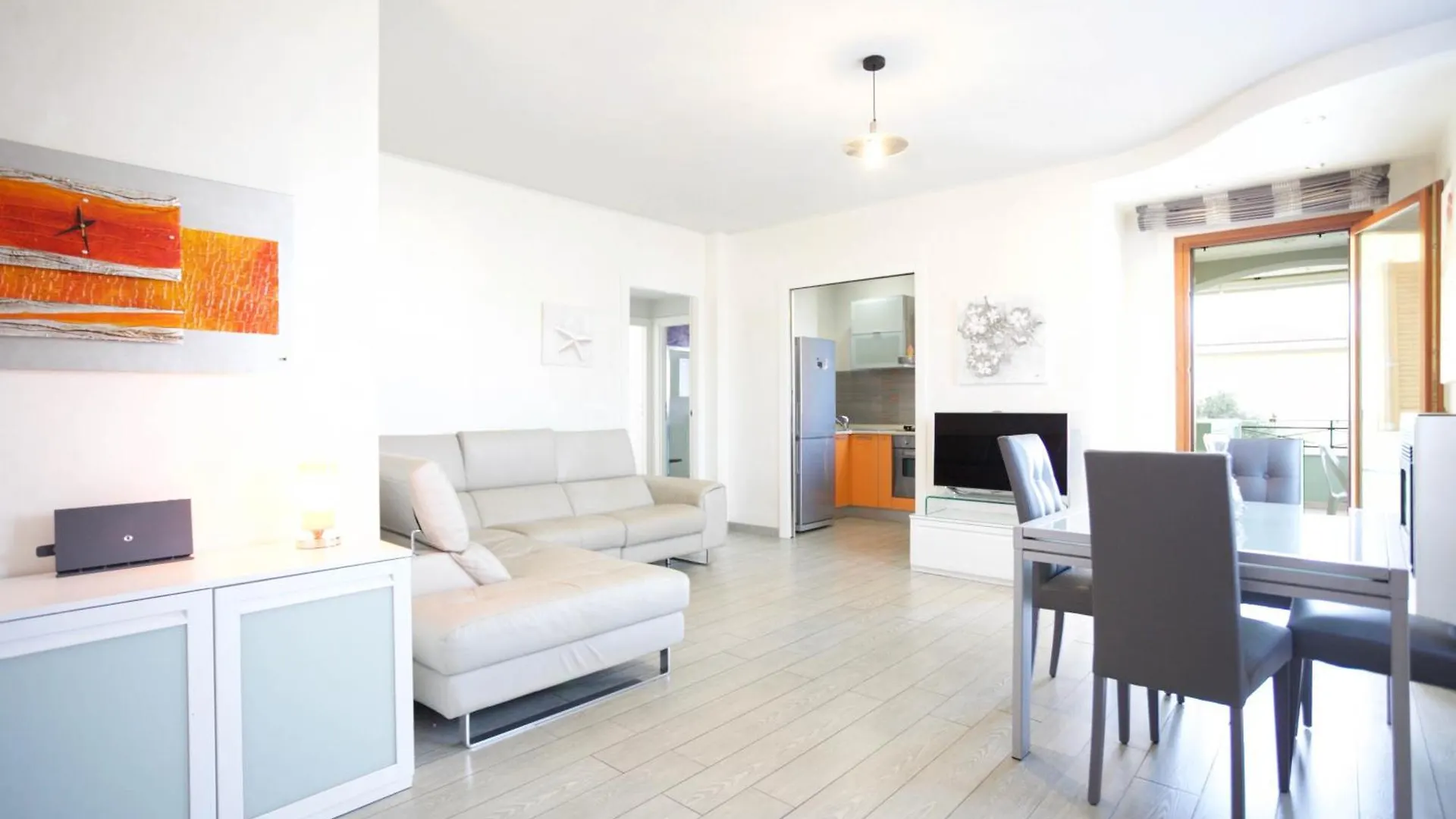 Crystal House Apartment Alghero 0*,